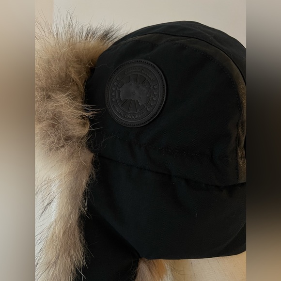Ladies Aviator Hat - Black Label Canada Goose - Picture 9 of 11